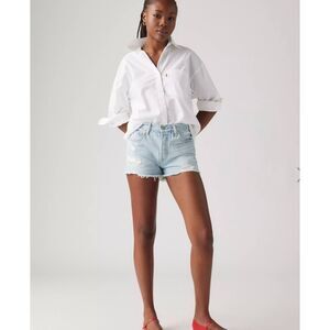 NWT Levi 501 Shorts